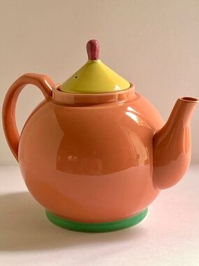 Vintage Lindt Stymeist Peach Porcelain Teapot | 1980s Japan | Pastel Colorway
